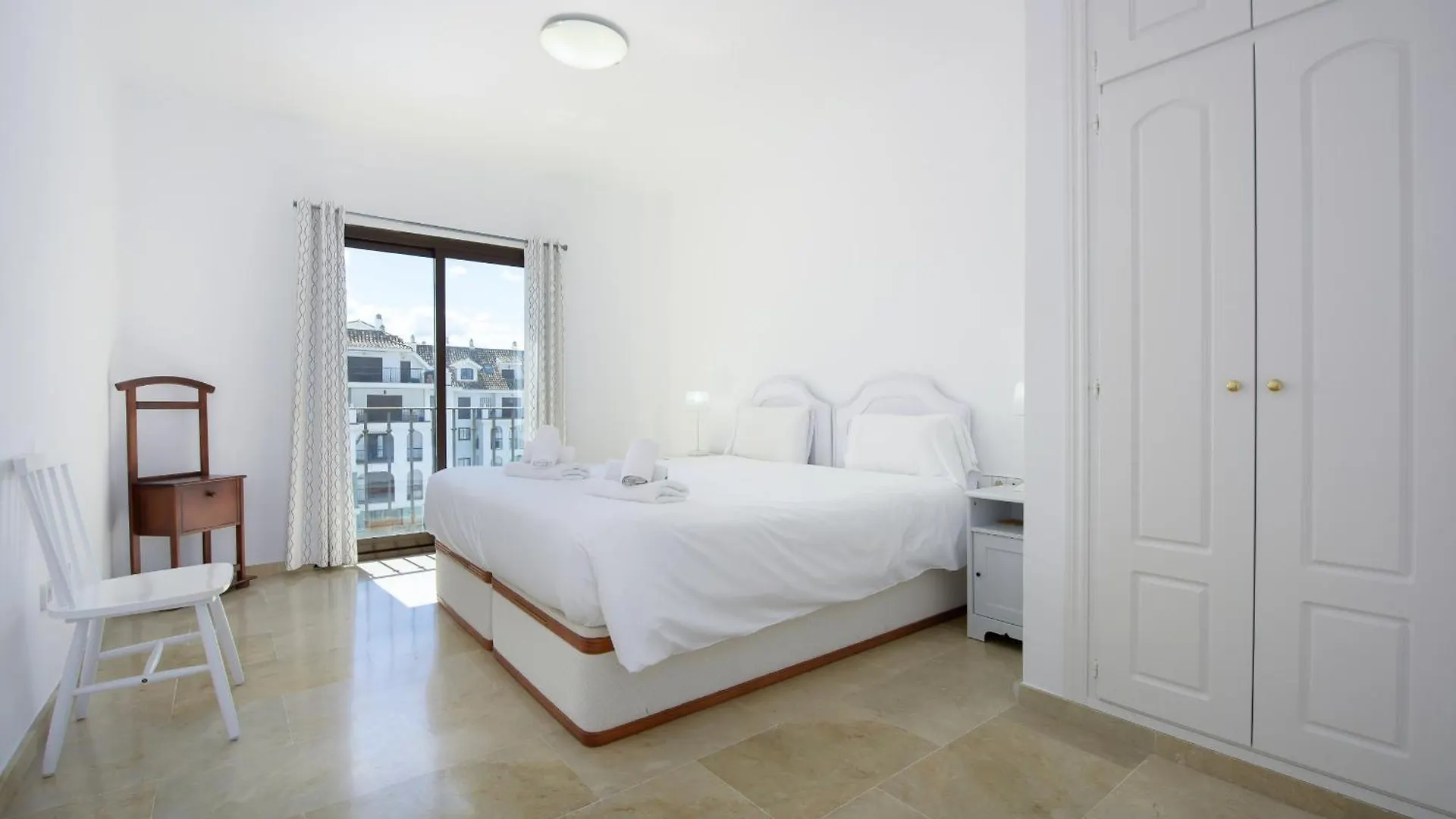 Marina Duquesa 2431 Apartment Manilva