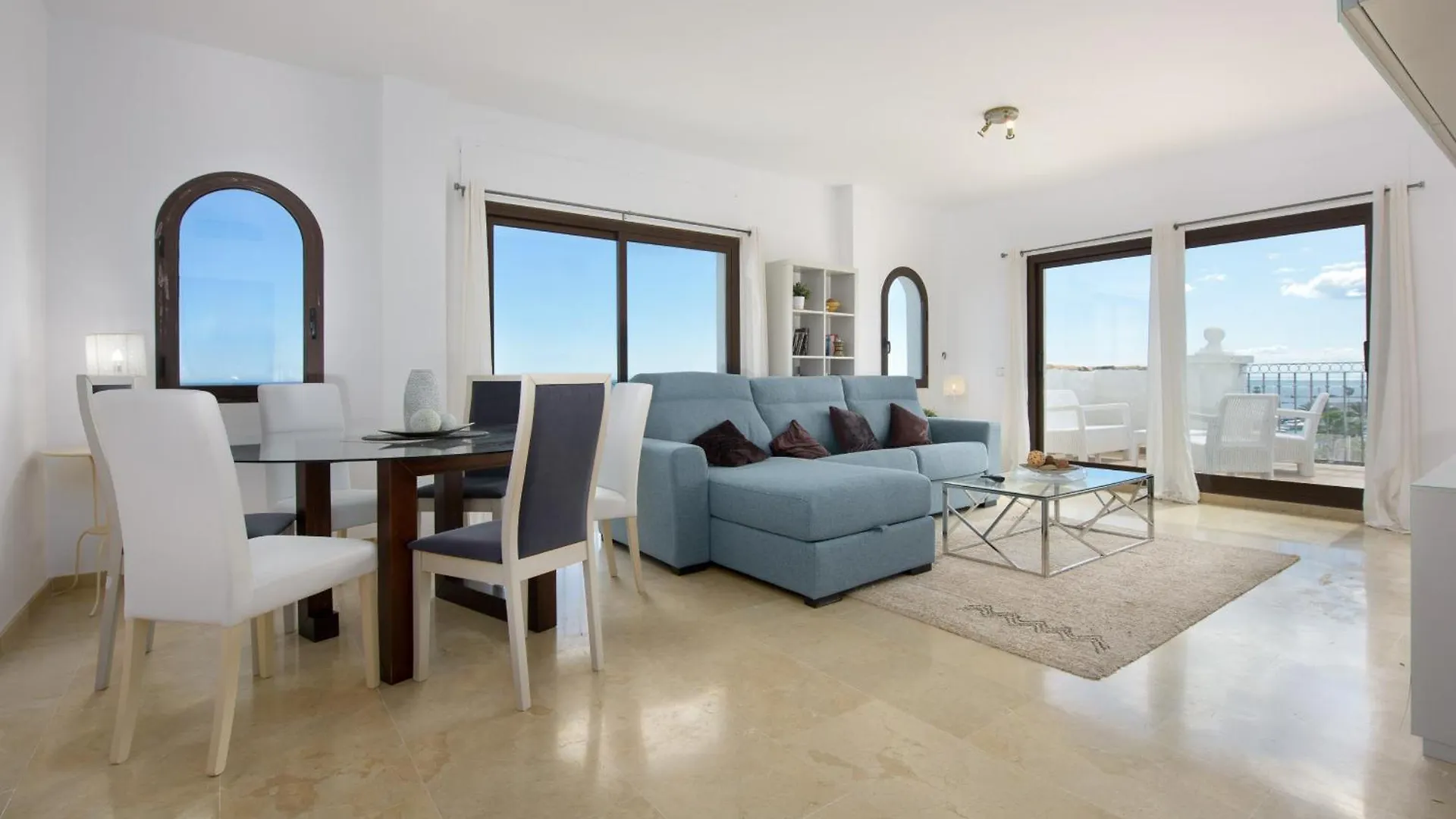 Marina Duquesa 2431 Apartman Manilva Spanyolország